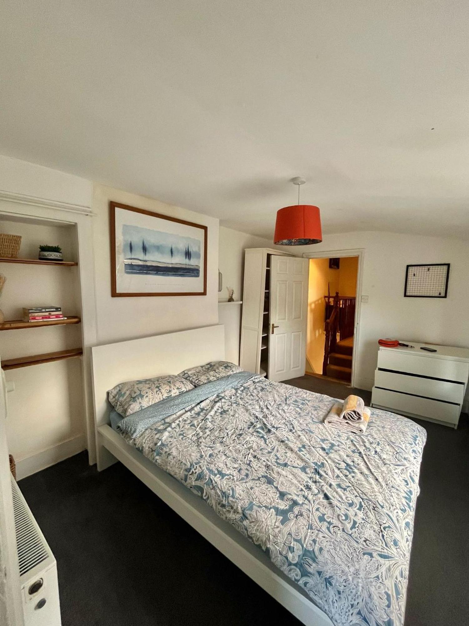 4 Bedroom House, Close To The O2 And Greenwich ロンドン エクステリア 写真